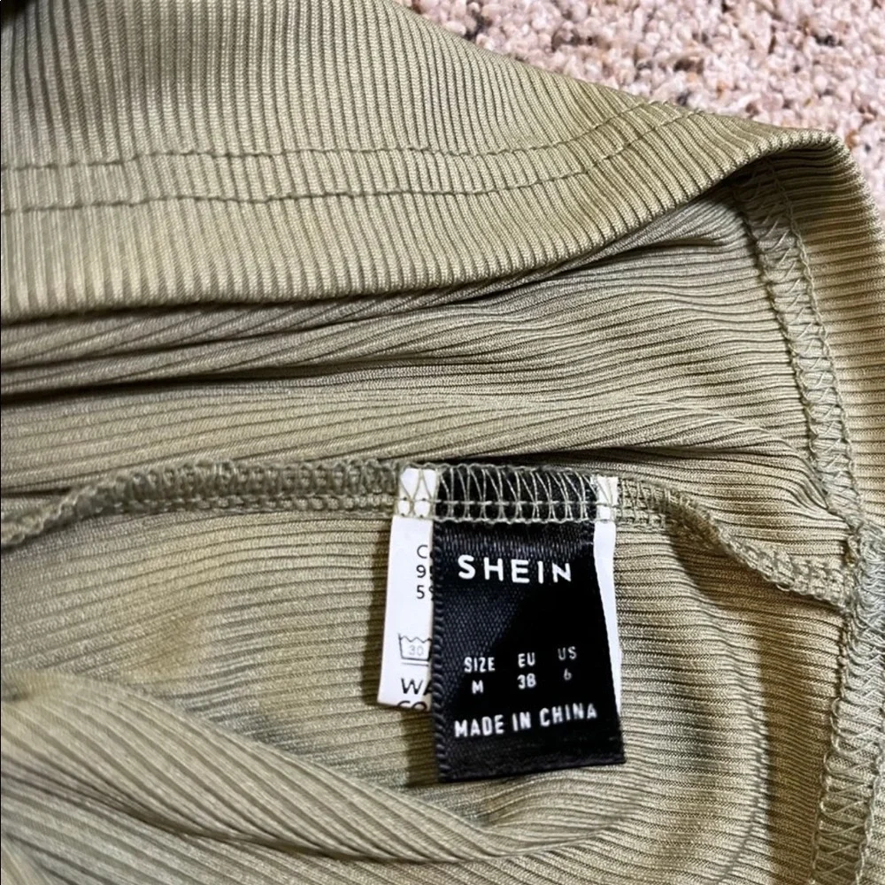 Cropped Multi-Color Tank - Picture 2 of 2